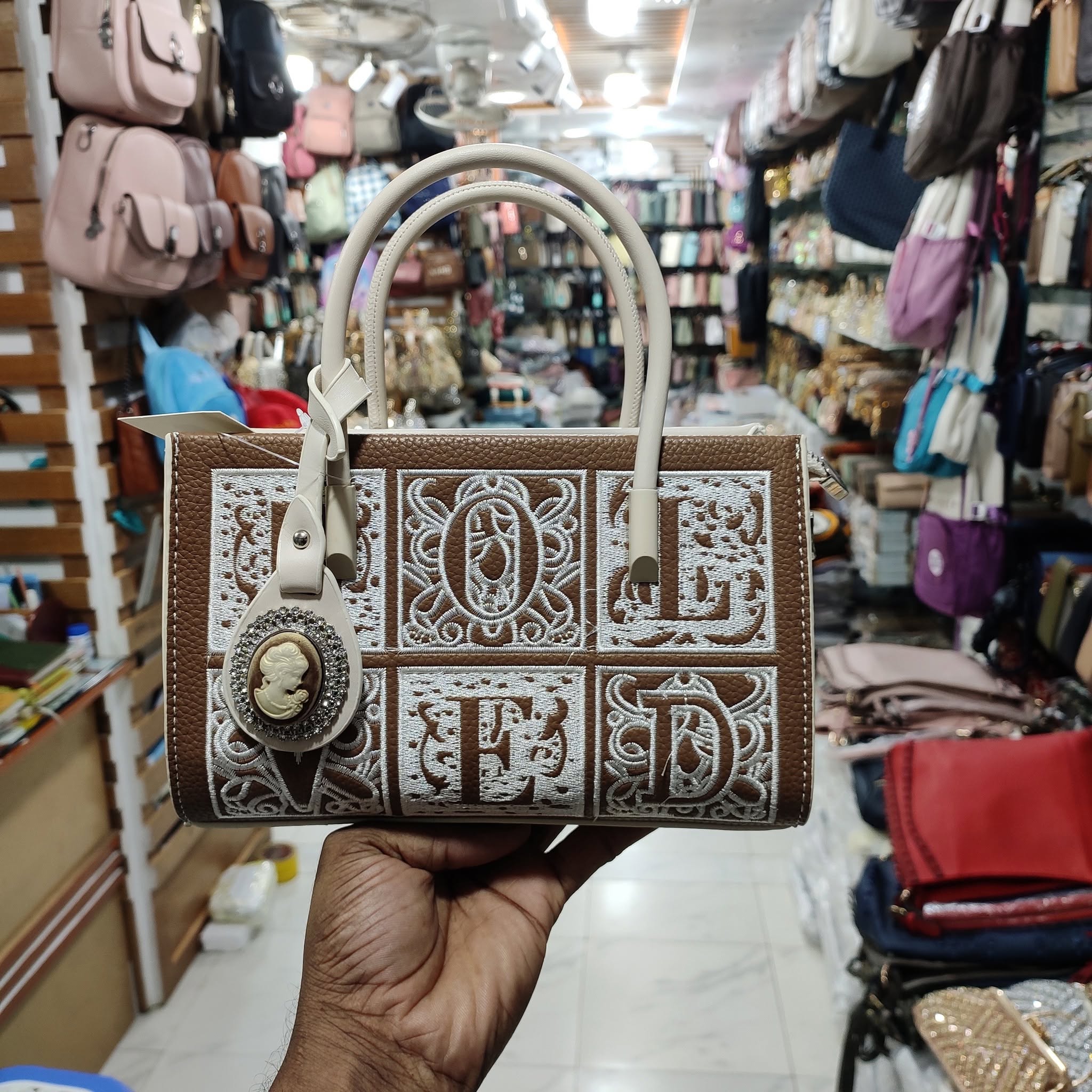 Exclusive Bag -01